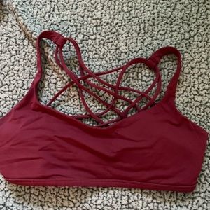 maroon lulu lemon sports bra